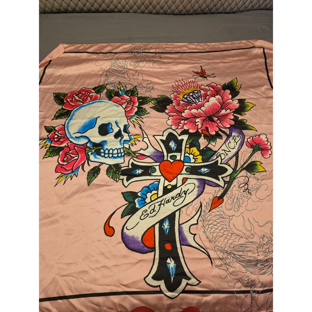 Ed Hardy Christian Audigier Pink Tattoo Scarf Skull Cross Rose Silk Large 40x40